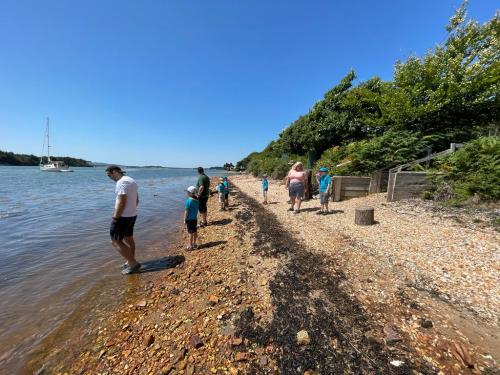 21ae9091-3fa7-4aef-882e-03a3b3bcd153 (1)