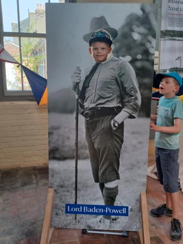 8e8feaee-b7c4-47e2-b68b-313de4118e47