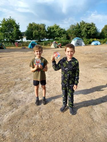 feca8bd9-10dc-41e7-a4bf-234a87d83dc4